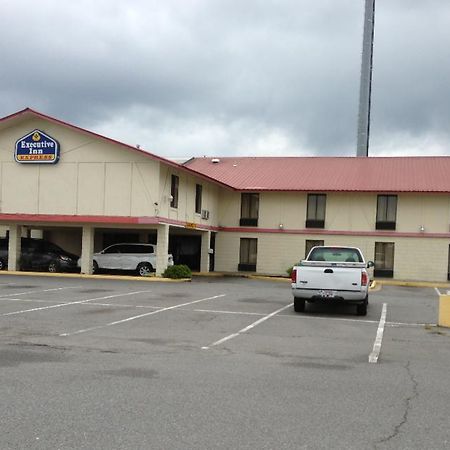 Executive Inn Pine Bluff Exterior foto