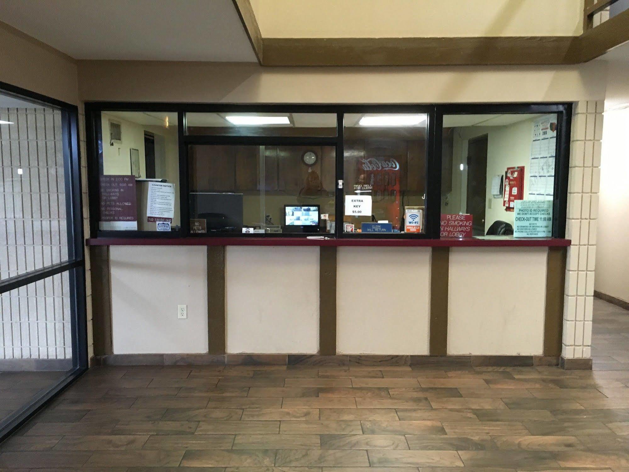 Executive Inn Pine Bluff Exterior foto